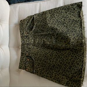Green cheetah print mini skirt
